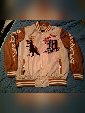Members Only x Jean-Michel Basquiat Sz Small. Light-weight Bomber Jacket. New